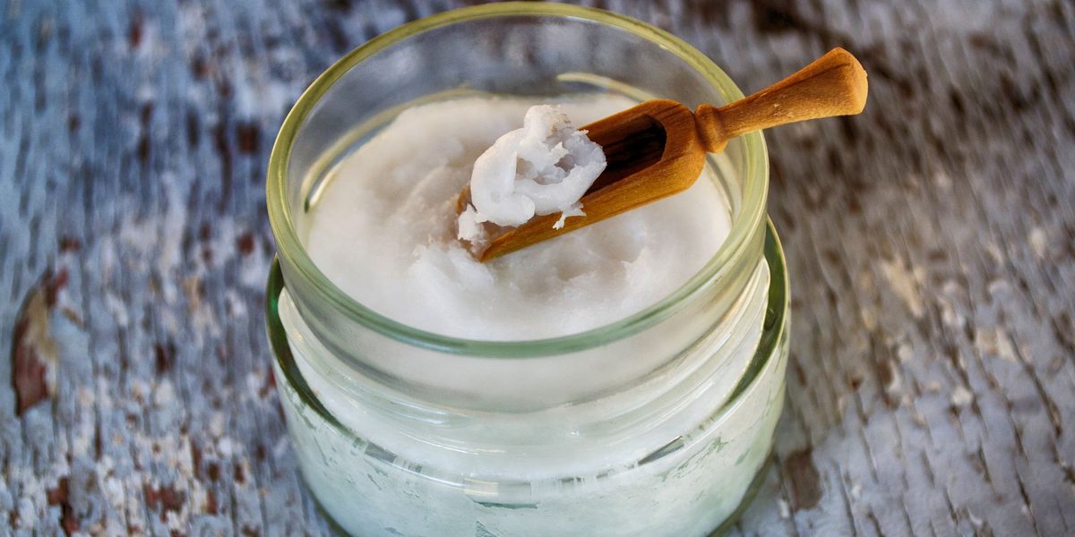 Nourishing DIY Hair Mask Ideas for Softer, Shinier Strands