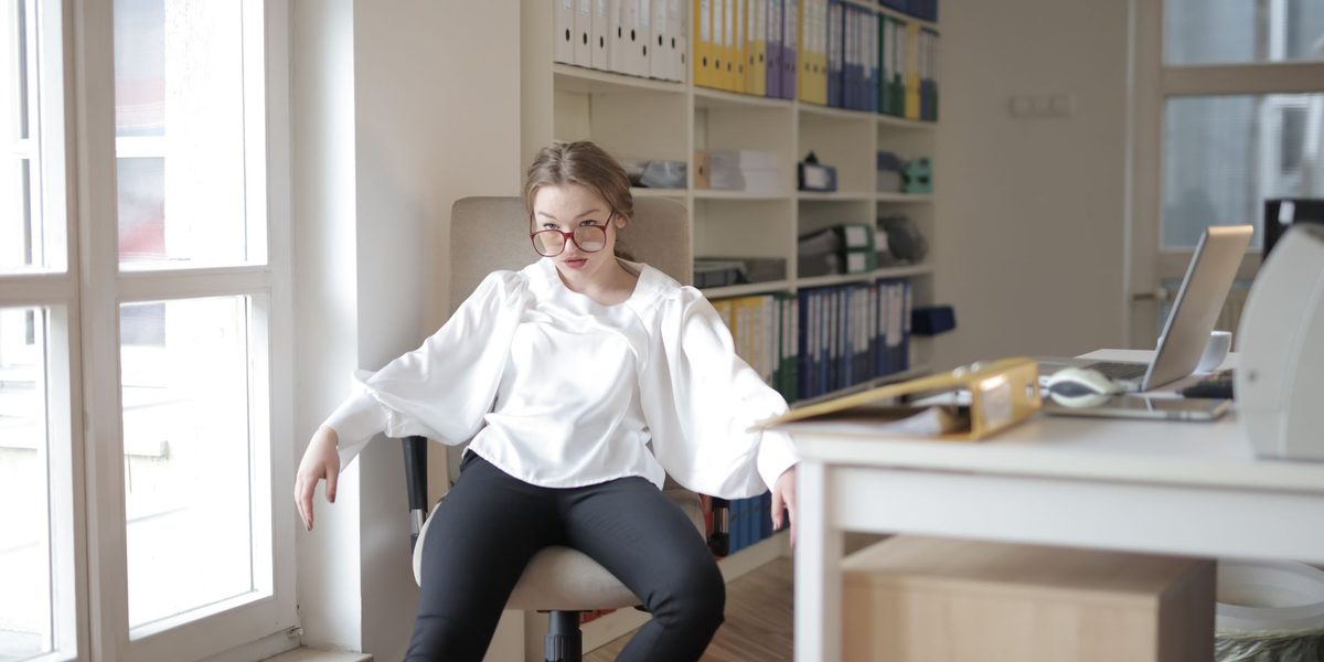 Everyday Posture Habits That Help You Stand Taller and Feel Better